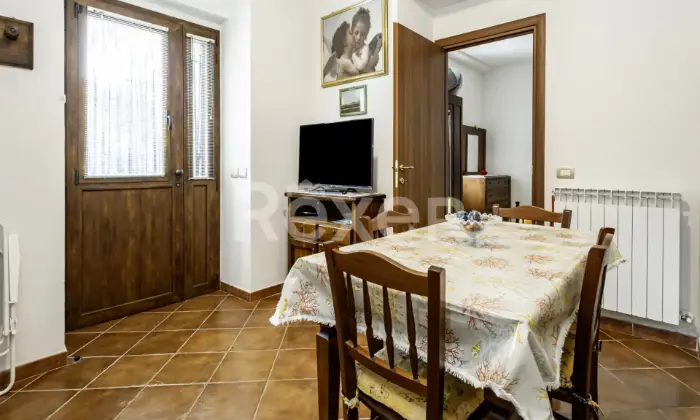 Rexer-Assisi-Casolare-con-Terreno-e-Uliveto-Altro