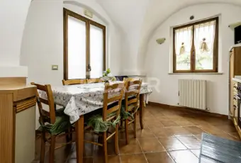 Rexer-Assisi-Casolare-con-Terreno-e-Uliveto-Altro