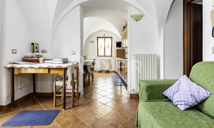 Rexer-Assisi-Casolare-con-Terreno-e-Uliveto-Altro