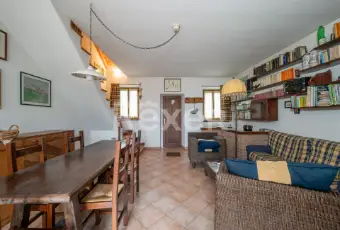 Rexer-FARINI-Villa-Indipendente-su-Tre-Livelli-con-Vista-Panoramica-Altro