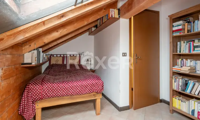 Rexer-FARINI-Villa-Indipendente-su-Tre-Livelli-con-Vista-Panoramica-Altro