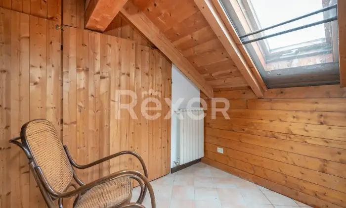 Rexer-FARINI-Villa-Indipendente-su-Tre-Livelli-con-Vista-Panoramica-Altro