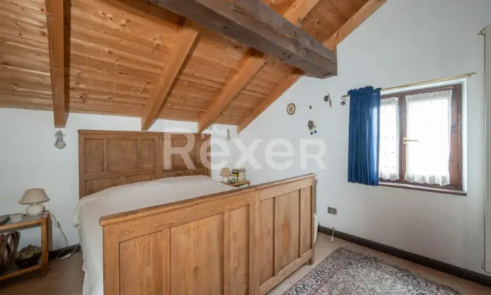 Rexer-FARINI-Villa-Indipendente-su-Tre-Livelli-con-Vista-Panoramica-Altro
