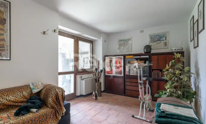 Rexer-FARINI-Villa-Indipendente-su-Tre-Livelli-con-Vista-Panoramica-Altro