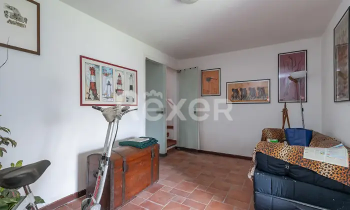Rexer-FARINI-Villa-Indipendente-su-Tre-Livelli-con-Vista-Panoramica-Altro