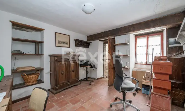 Rexer-FARINI-Villa-Indipendente-su-Tre-Livelli-con-Vista-Panoramica-Altro