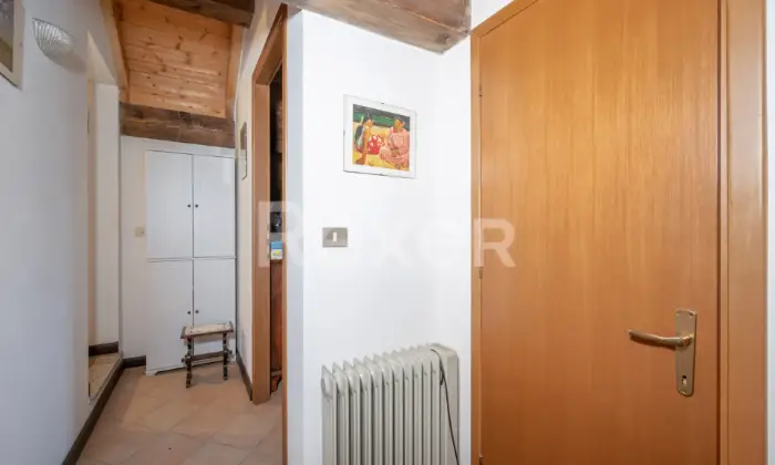 Rexer-FARINI-Villa-Indipendente-su-Tre-Livelli-con-Vista-Panoramica-Altro