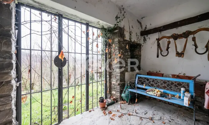 Rexer-FARINI-Villa-Indipendente-su-Tre-Livelli-con-Vista-Panoramica-Altro
