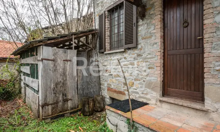 Rexer-FARINI-Villa-Indipendente-su-Tre-Livelli-con-Vista-Panoramica-Altro