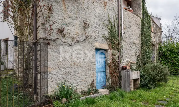 Rexer-FARINI-Villa-Indipendente-su-Tre-Livelli-con-Vista-Panoramica-Altro