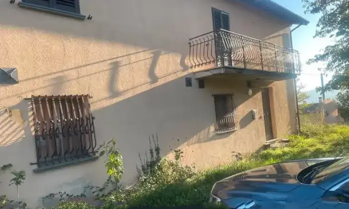 Rexer-Gualdo-Tadino-Vendesi-villa-e-terreno-a-Gualdo-Tadino-PG-Altro