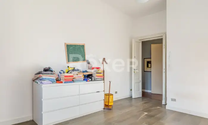 Rexer-Carrara-Appartamento-signorile-in-stabile-depoca-dei-primi-del-Altro