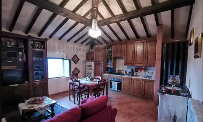 Rexer-Terricciola-Vendesi-Terratetto-su-liveli-a-Terricciola-PI-Altro