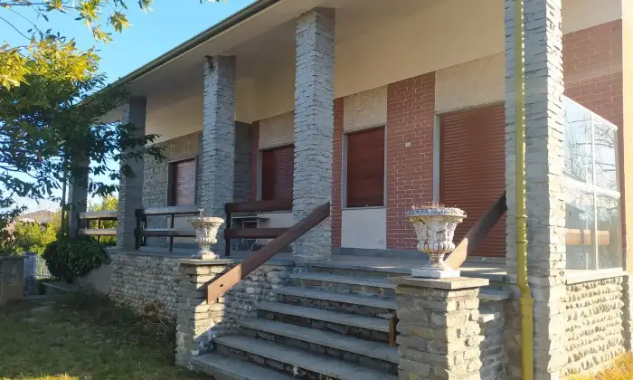 Rexer-Bagnolo-Piemonte-Vendesi-villa-indipendente-a-Bagnolo-Piemonte-CN-Altro