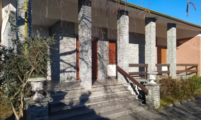 Rexer-Bagnolo-Piemonte-Vendesi-villa-indipendente-a-Bagnolo-Piemonte-CN-Altro