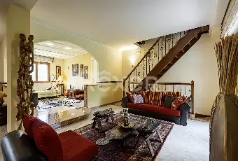 Rexer-MATERA-Casa-Indipendente-con-giardino-privato-Altro