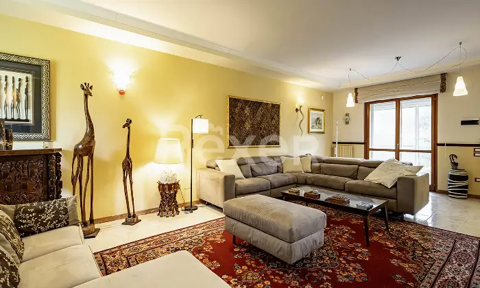 Rexer-MATERA-Casa-Indipendente-con-giardino-privato-Altro