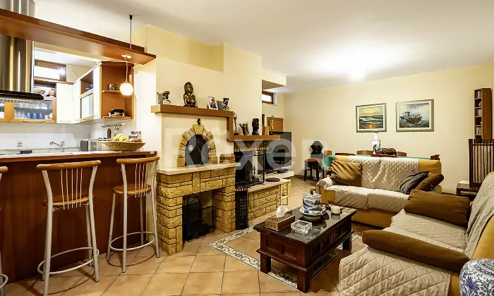 Rexer-MATERA-Casa-Indipendente-con-giardino-privato-Altro