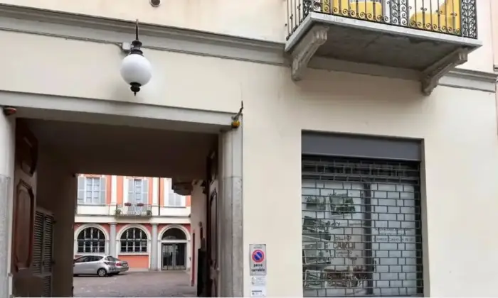 Rexer-Novara-Garage-in-vendita-a-Novara-NO-Altro