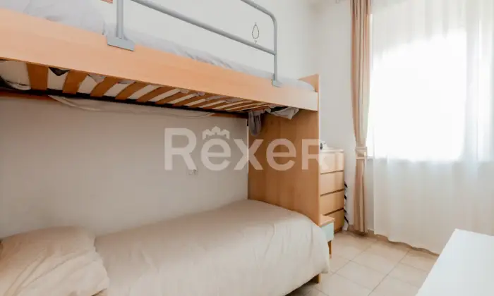 Rexer-Arcore-Arcore-Quadrilocale-piano-alto-con-box-e-cantina-Altro