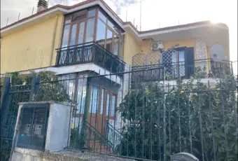 Rexer-Napoli-Vendesi-Porzione-di-Villa-Bifamiliare-a-Napoli-Altro