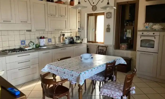 Rexer-Napoli-Vendesi-Porzione-di-Villa-Bifamiliare-a-Napoli-Altro