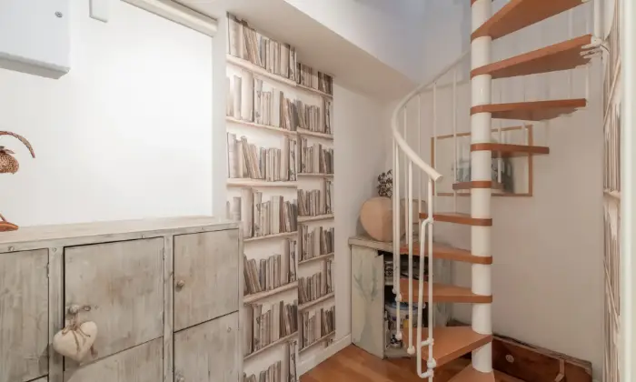 Rexer-Roma-Casa-indipendente-immersa-nel-verde-Altro