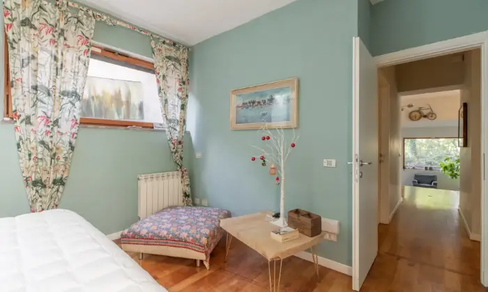 Rexer-Roma-Casa-indipendente-immersa-nel-verde-Altro