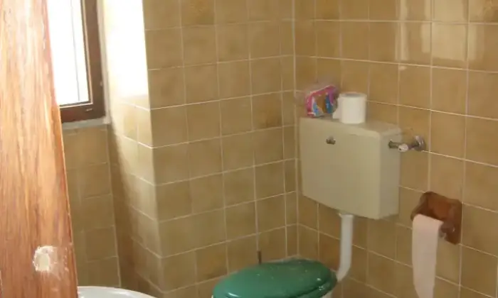 Rexer-Germagno-Vendesi-porzione-di-casa-indipendente-a-Germagno-VB-Bagno