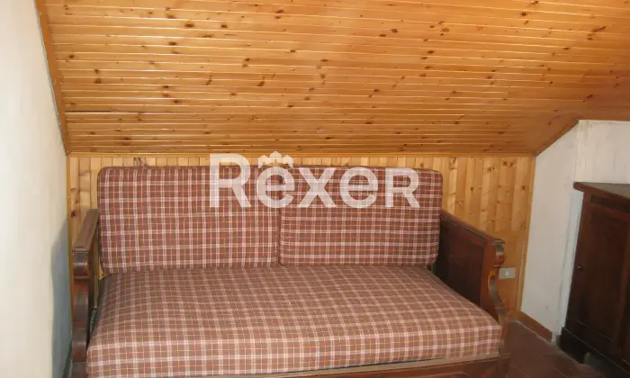Rexer-Germagno-Vendesi-porzione-di-casa-indipendente-a-Germagno-VB-Mansarda