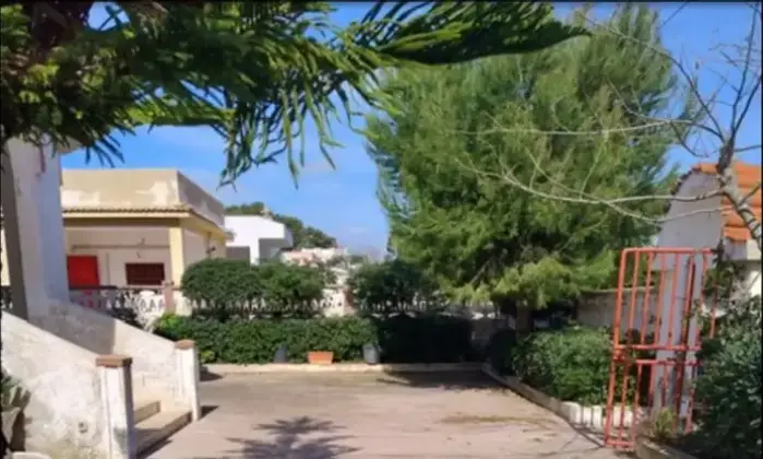 Rexer-Marina-di-Lizzano-Vendesi-villa-al-mare-a-Lizzano-TA-m-Altro