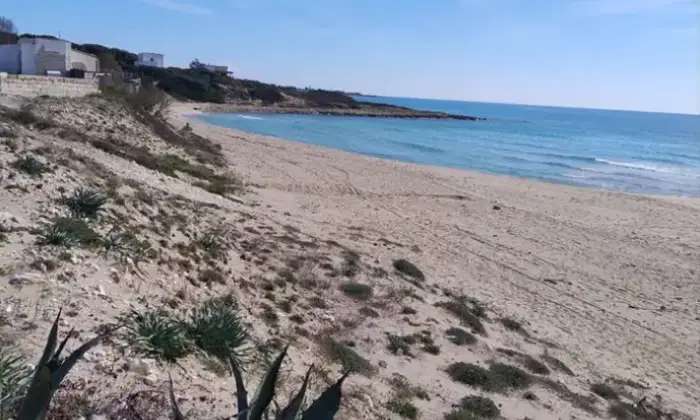 Rexer-Marina-di-Lizzano-Vendesi-villa-al-mare-a-Lizzano-TA-m-Altro