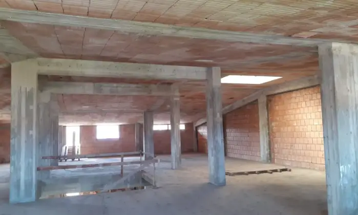 Rexer-Rizziconi-Vendesi-ampio-palazzo-a-Rizziconi-Altro