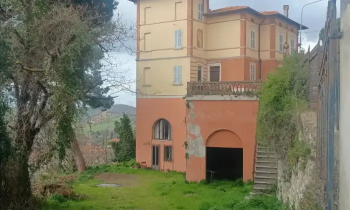 Rexer-Manciano-Vendesi-villa-a-Manciano-Altro