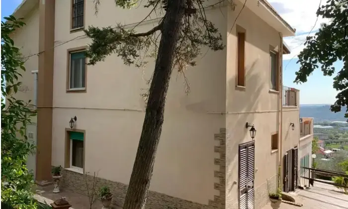 Rexer-Collecorvino-Vendesi-Splendida-Villa-Panoramica-a-Collecorvino-Altro