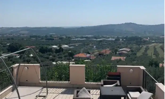 Rexer-Collecorvino-Vendesi-Splendida-Villa-Panoramica-a-Collecorvino-Altro