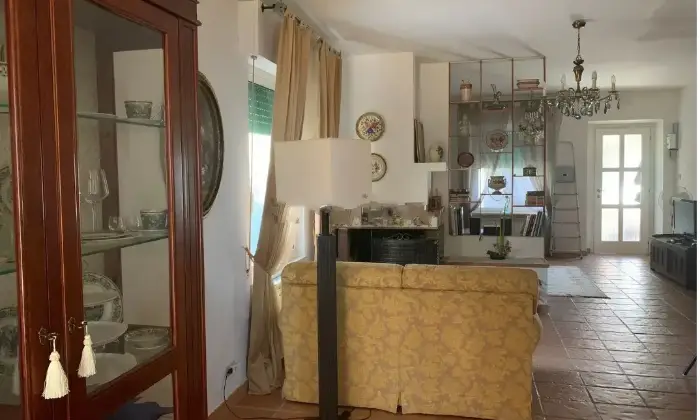 Rexer-Collecorvino-Vendesi-Splendida-Villa-Panoramica-a-Collecorvino-Altro