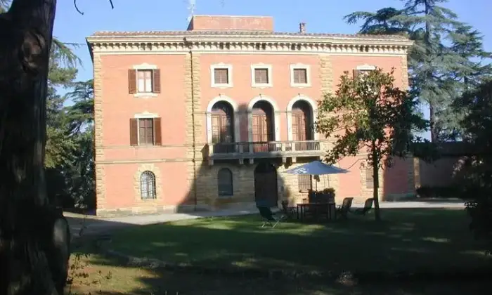 Rexer-Acquaviva-Vendesi-Porzione-di-Villa-dEpoca-a-Montepulciano-SI-Altro