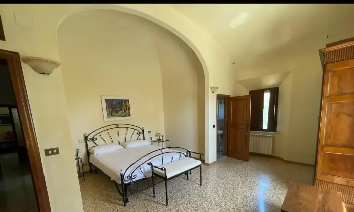 Rexer-Acquaviva-Vendesi-Porzione-di-Villa-dEpoca-a-Montepulciano-SI-Altro