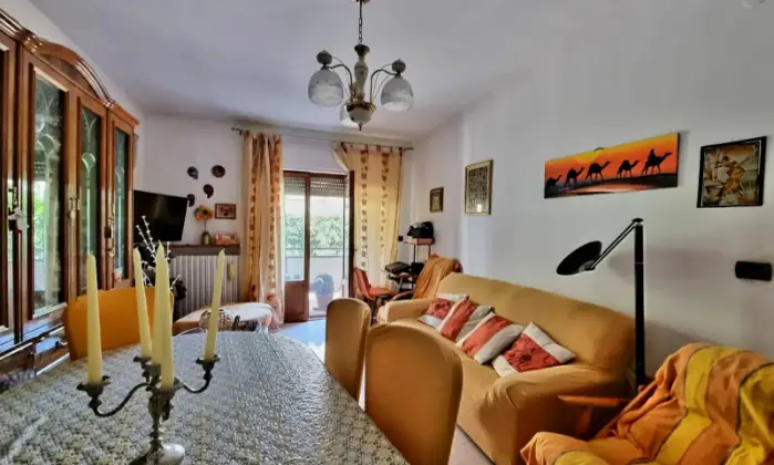 Rexer-Introdacqua-Trilocale-in-Vendita-Viale-Fiume-Introdacqua-AQ-Altro