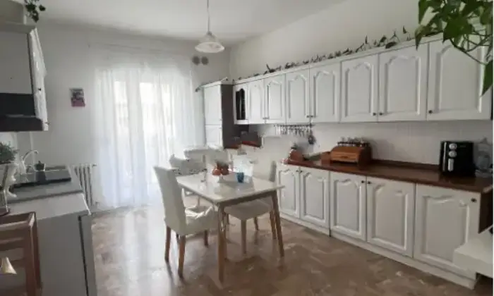 Rexer-Montescaglioso-Appartamento-in-vendita-in-piazza-Roma-Montescaglioso-Altro