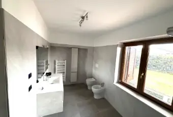 Rexer-Avezzano-Affittasi-appartamento-di-pregio-zona-centrale-Bagno