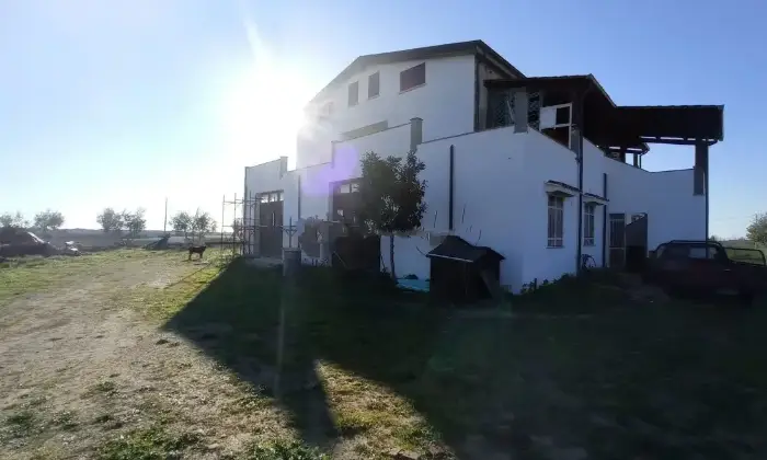 Rexer-Montescaglioso-Vendesi-splendido-rustico-in-fase-di-costruzione-a-Montescaglioso-Altro