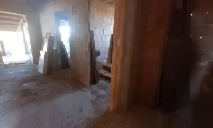 Rexer-Montescaglioso-Vendesi-splendido-rustico-in-fase-di-costruzione-a-Montescaglioso-Altro