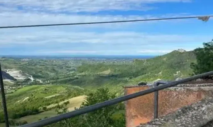 Rexer-Montebello-Vendesi-Rustico-a-Montebello-RN-Altro