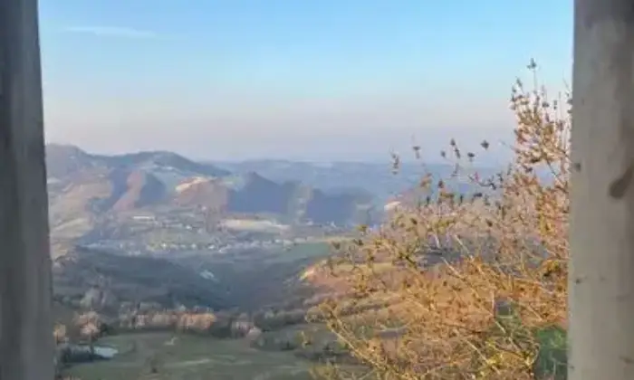 Rexer-Montebello-Vendesi-Rustico-a-Montebello-RN-Altro