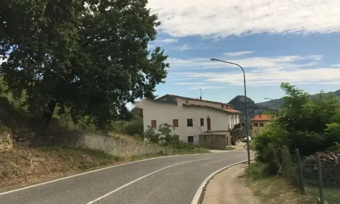 Rexer-Talamello-Vendesi-Stabile-di-tre-piani-Localit-Ca-Susa-Talamello-Altro