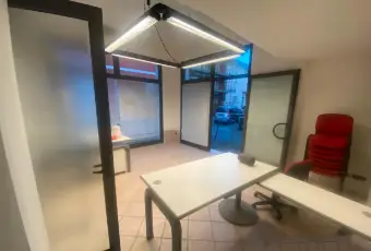 Rexer-Marina-di-Carrara-Vendesi-ufficio-a-Carrara-Altro