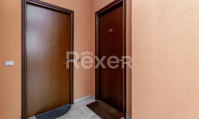 Rexer-CORNATE-DADDA-Trilocale-con-cucina-abitabile-e-box-Altro