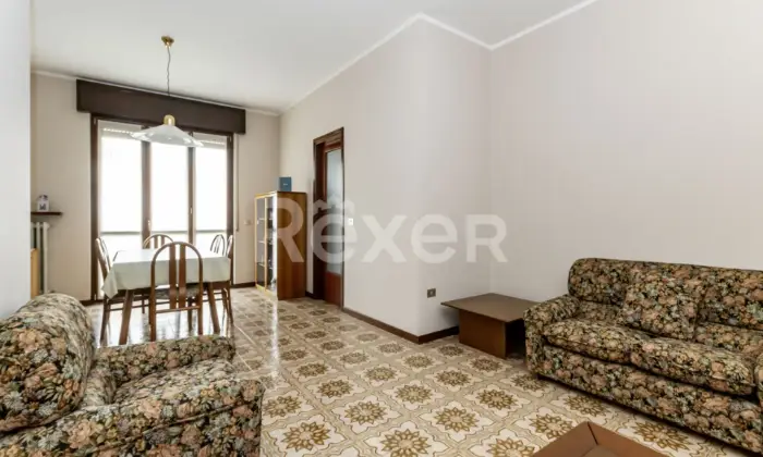 Rexer-CORNATE-DADDA-Trilocale-con-cucina-abitabile-e-box-Altro